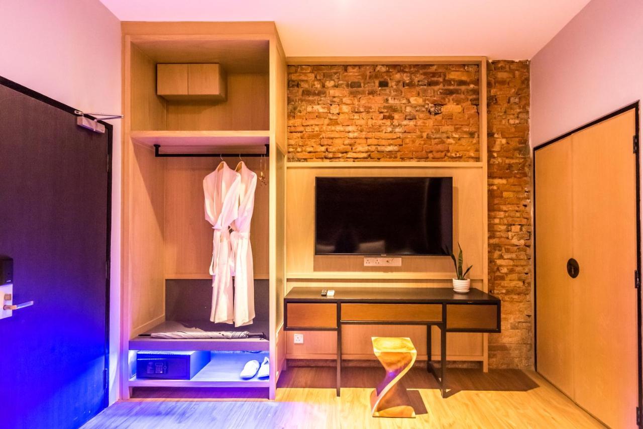 Отель Tien Terrace Macalister Джорджтаун Экстерьер фото